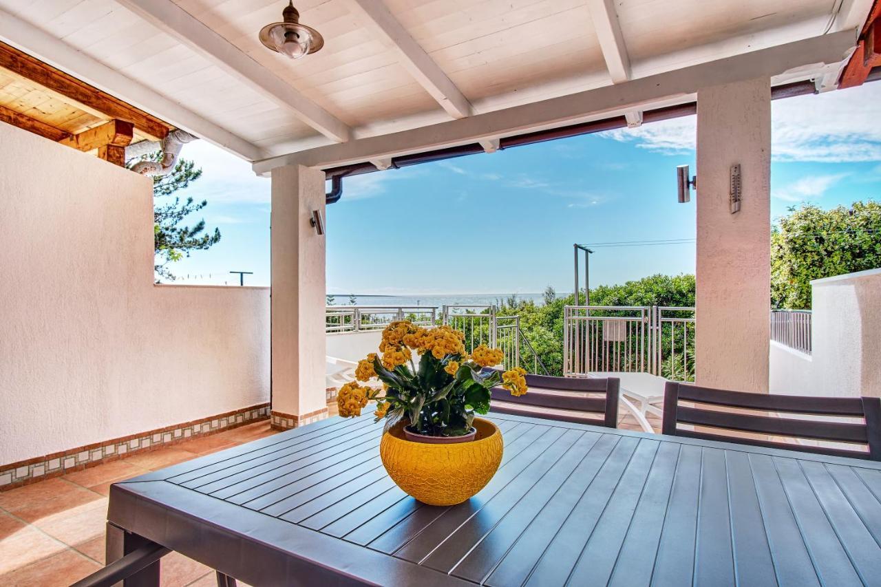 Miholascica Apartment Mateo מראה חיצוני תמונה